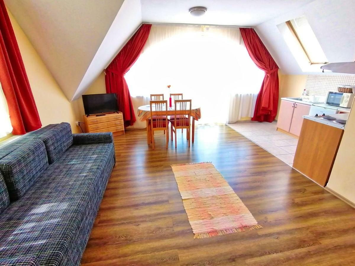 Villa Aida Apartman Hajdúszoboszló Εξωτερικό φωτογραφία