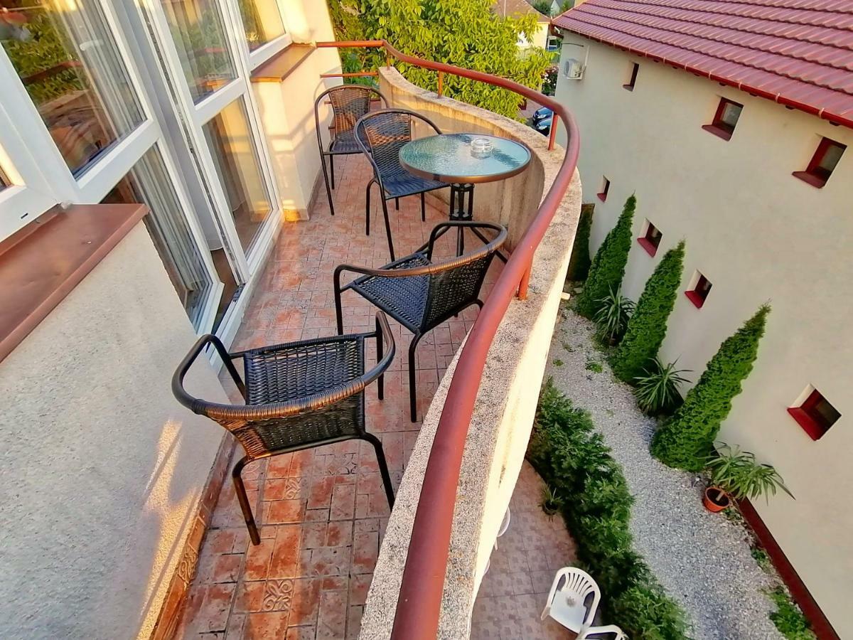 Villa Aida Apartman Hajdúszoboszló Εξωτερικό φωτογραφία