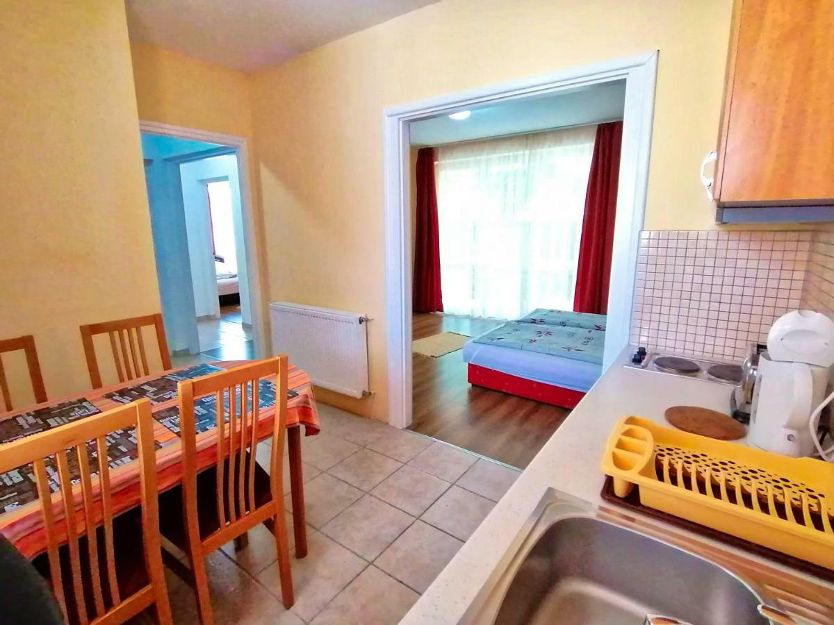 Villa Aida Apartman Hajdúszoboszló Εξωτερικό φωτογραφία