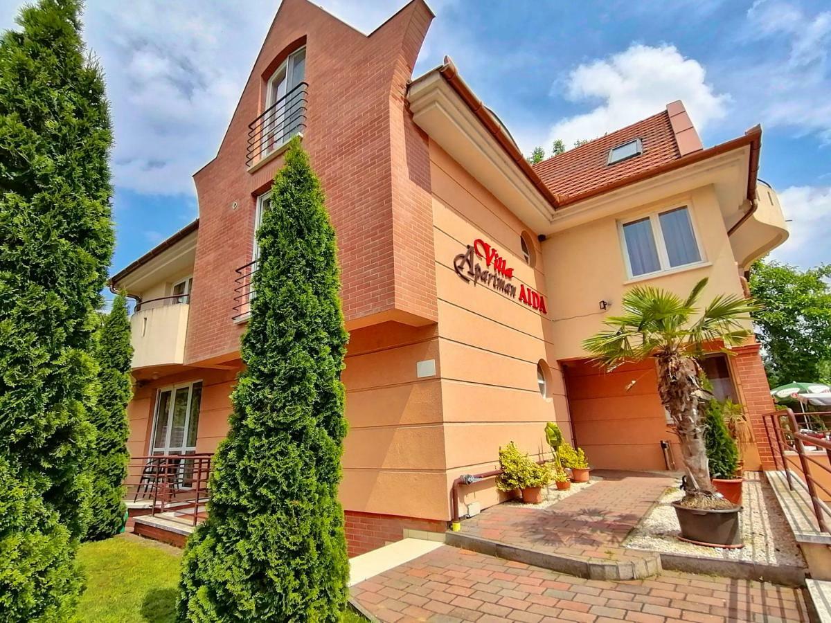 Villa Aida Apartman Hajdúszoboszló Εξωτερικό φωτογραφία