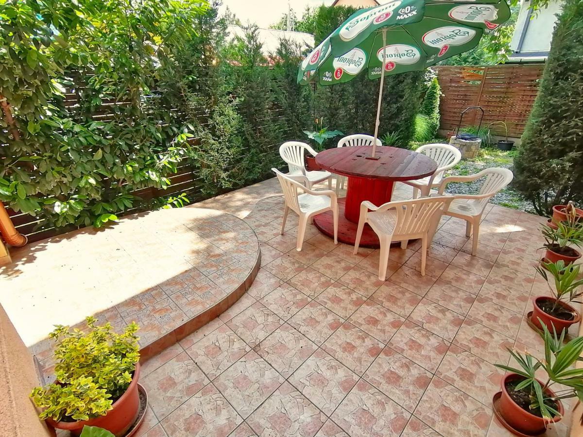 Villa Aida Apartman Hajdúszoboszló Εξωτερικό φωτογραφία